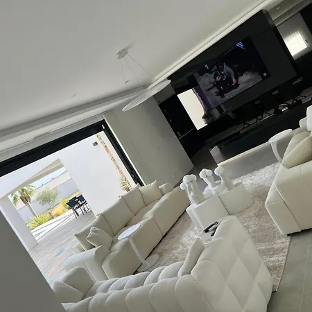 Lumiere Villa