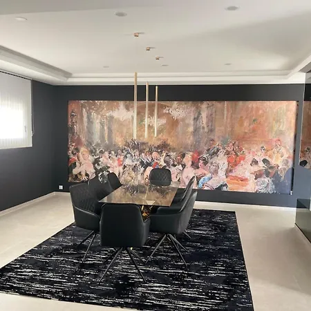 Lumiere Villa *